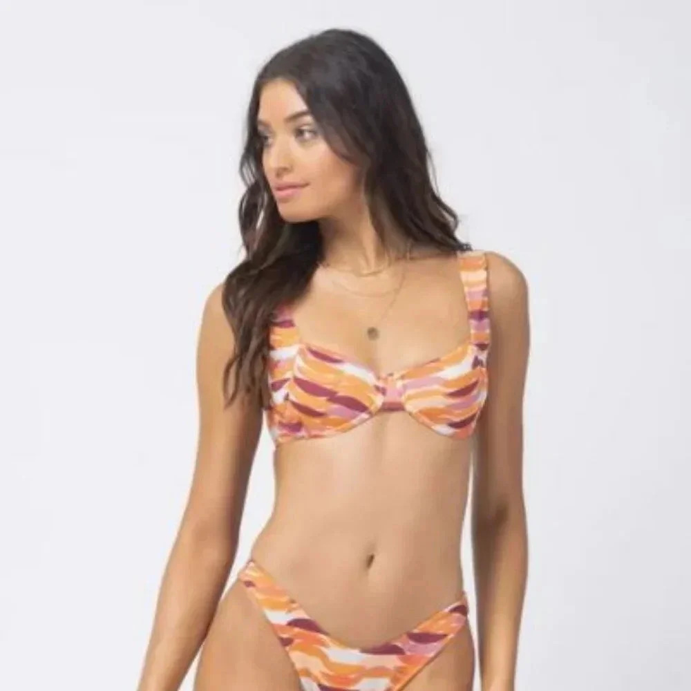 L*Space Shimmer Printed Tori Bikini Top, the wedge - Picture 9 of 11